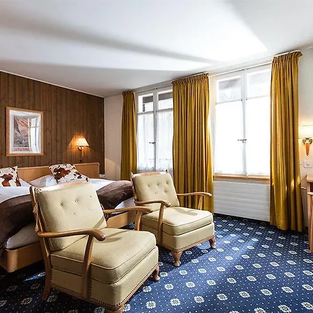 Hotel Oberland 2*