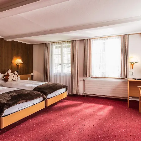 Hotel Oberland 2*