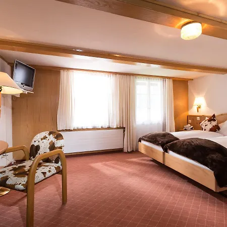 Oberland Hotel 2*