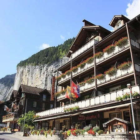 Oberland Hotel 2*
